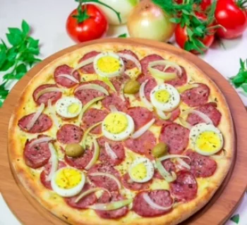 Imagem ilustrativa de pizza Calabresa Especial